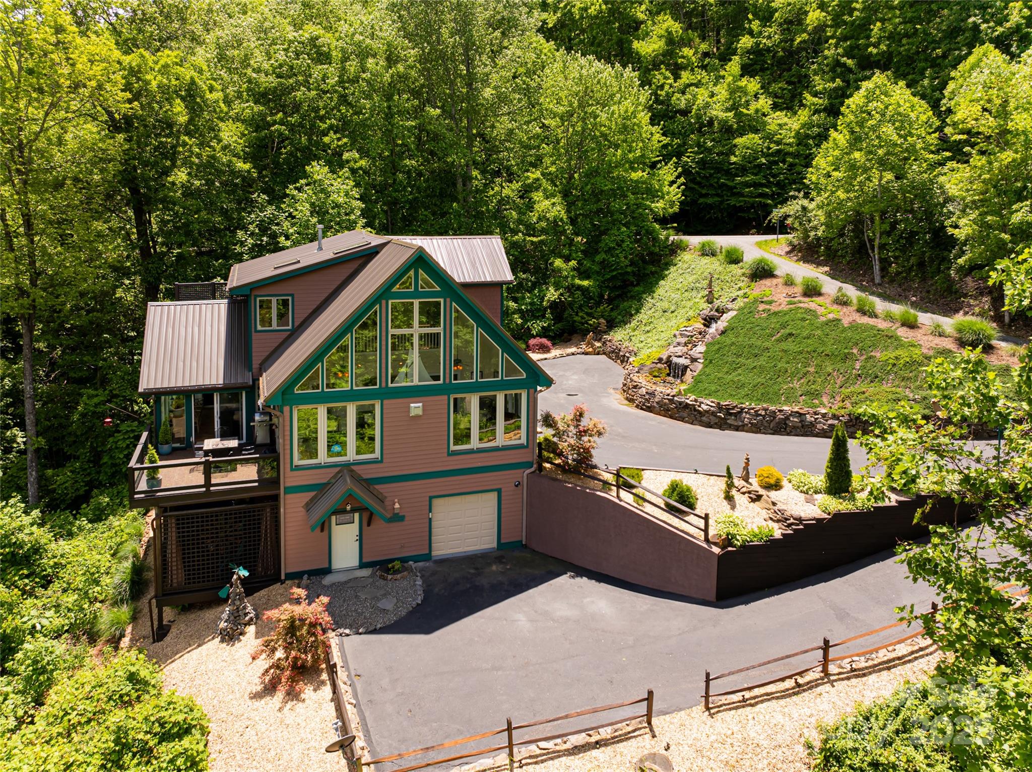 1 Wood Haven Lane