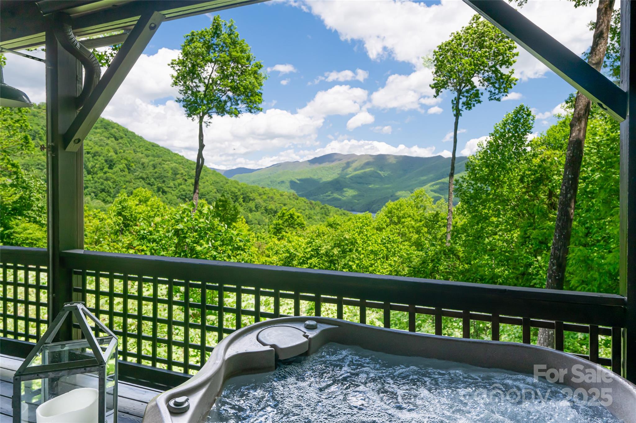 Laurel Ridge - Residential