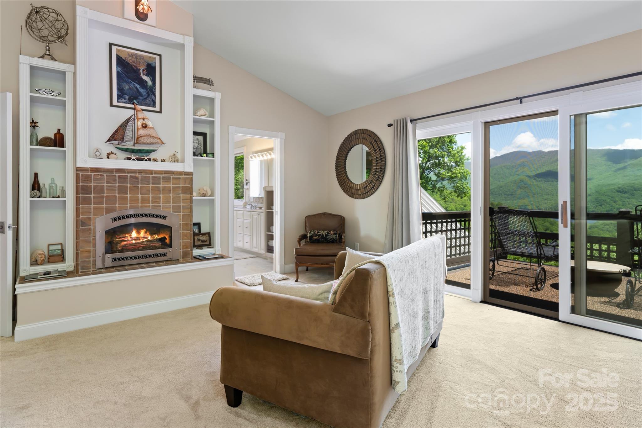 Laurel Ridge - Residential