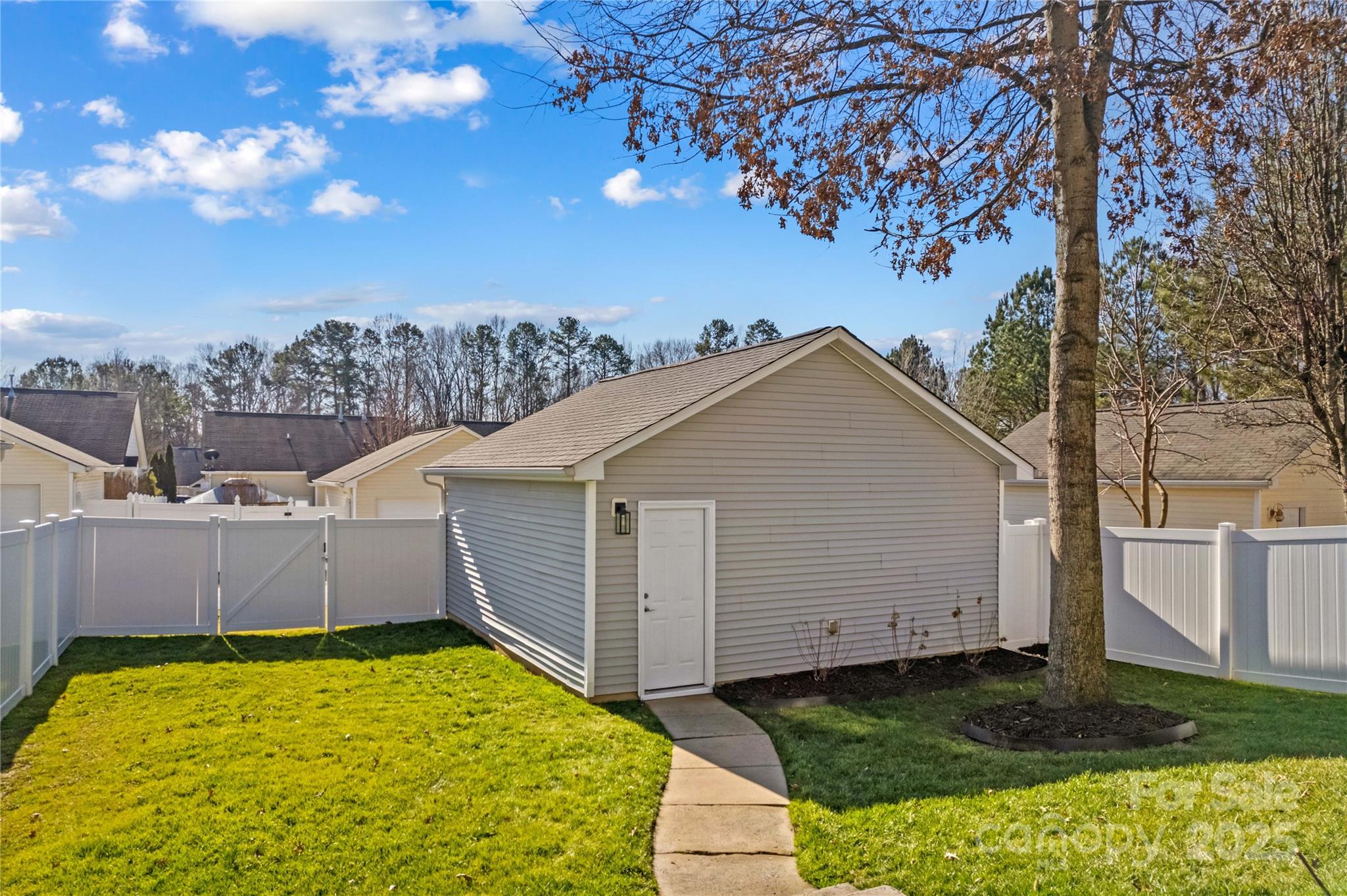 Alexander Chase - Residential