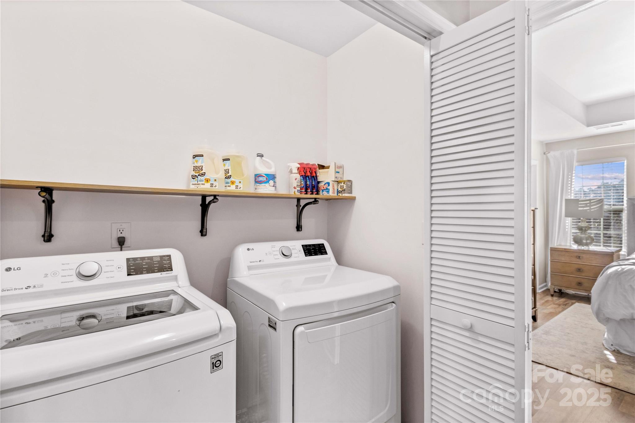 Alexander Chase - Residential