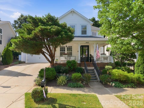 Photo of 8025 Cottsbrooke Drive, Huntersville, NC 28078 (MLS # 4415532)