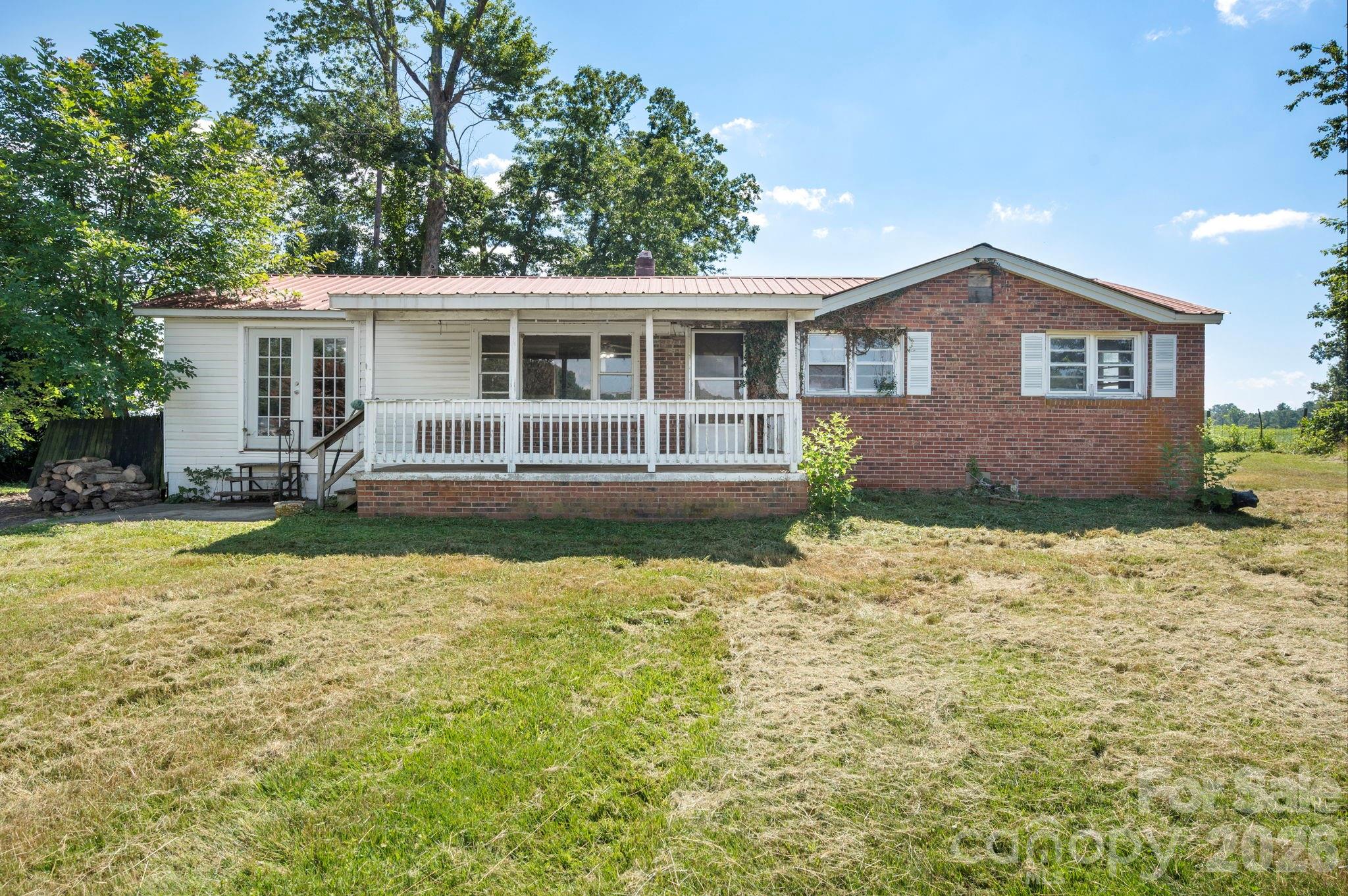 86 Sterling Drive