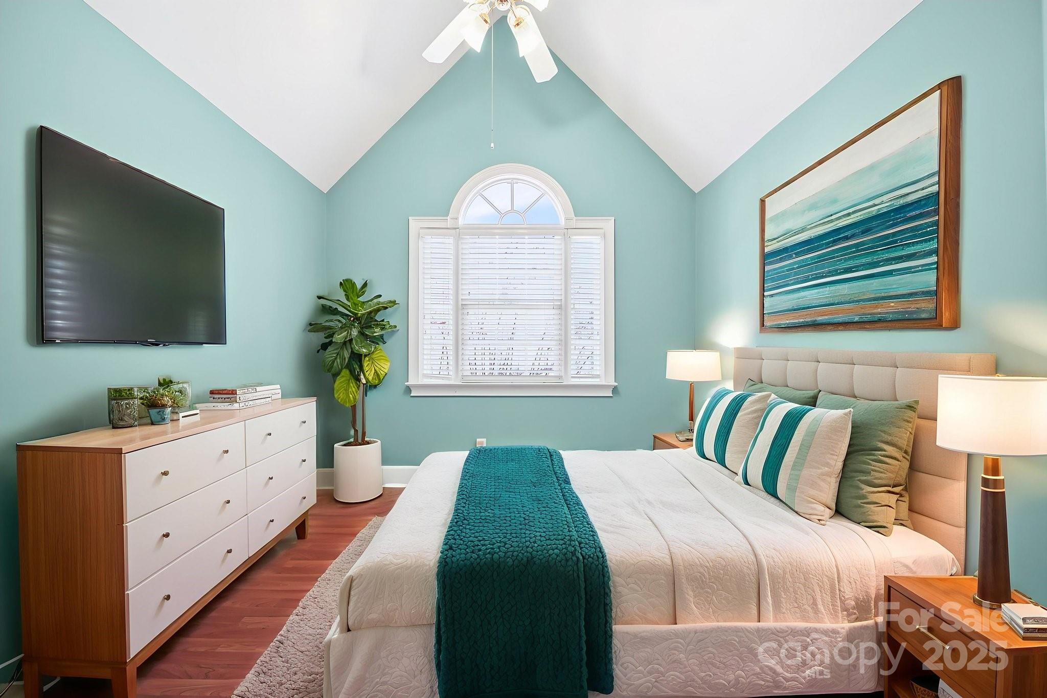 Charlotte, North Carolina 28269, United States, 5 Bedrooms Bedrooms, ,4 BathroomsBathrooms,Residential,Active,249275