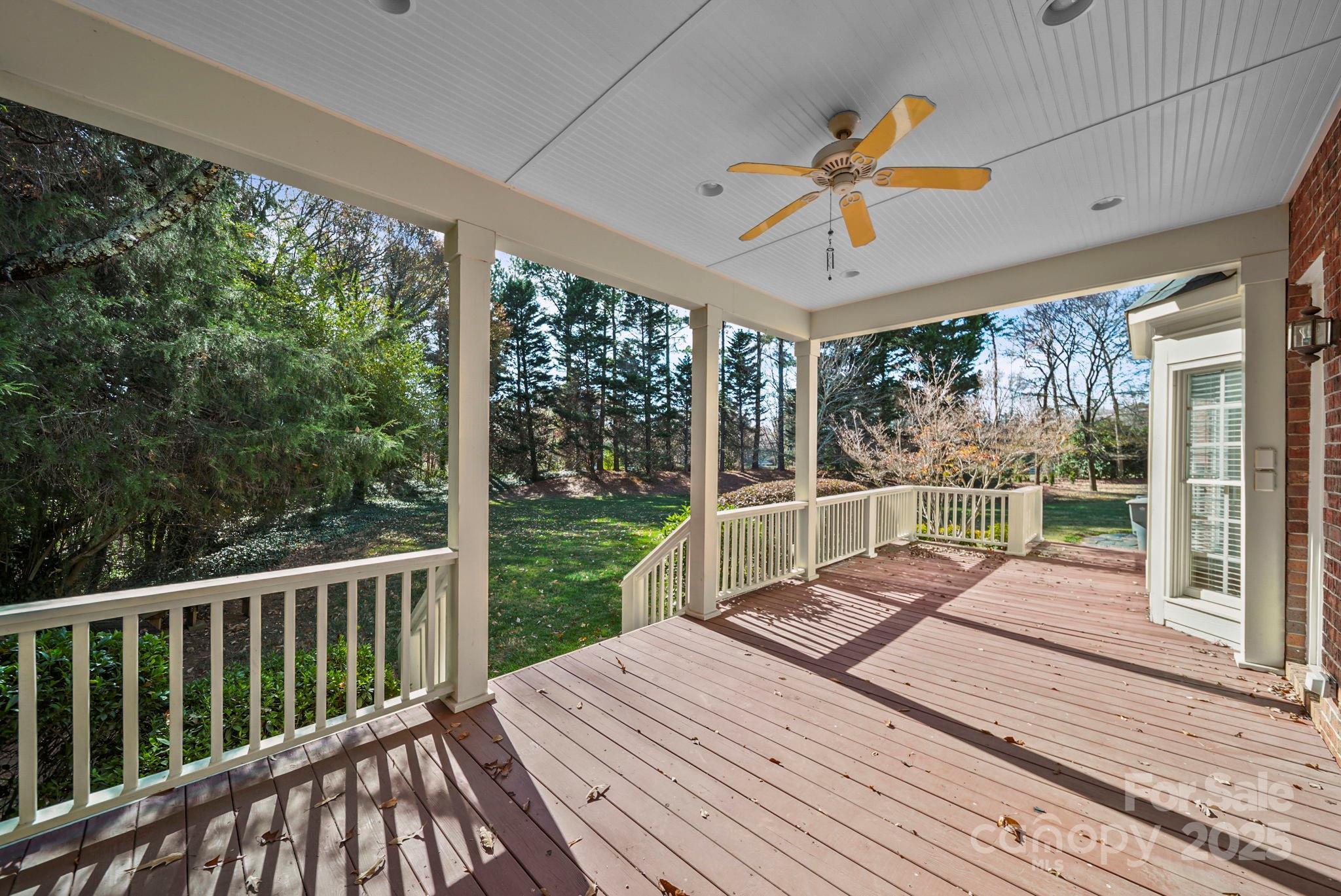 Charlotte, North Carolina 28269, United States, 5 Bedrooms Bedrooms, ,4 BathroomsBathrooms,Residential,Active,249275