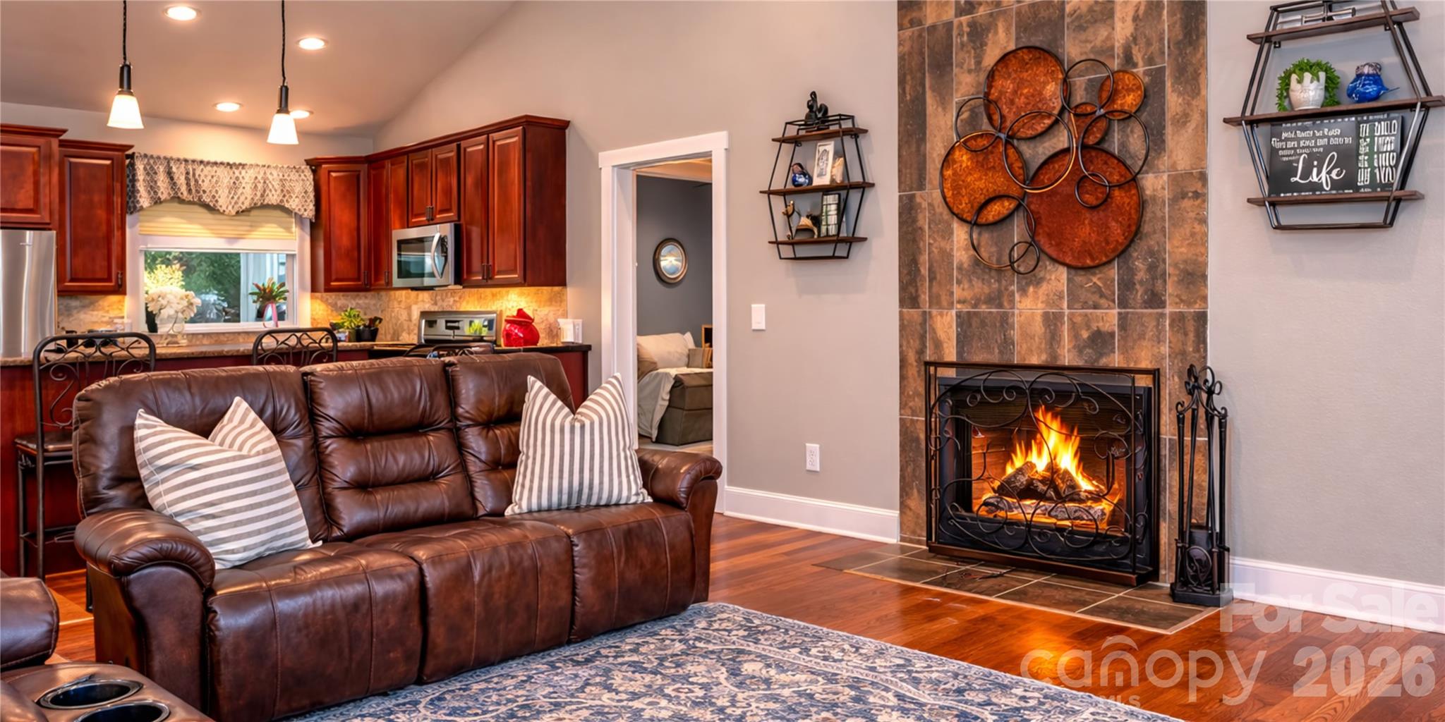 22 Forge Shadow Drive