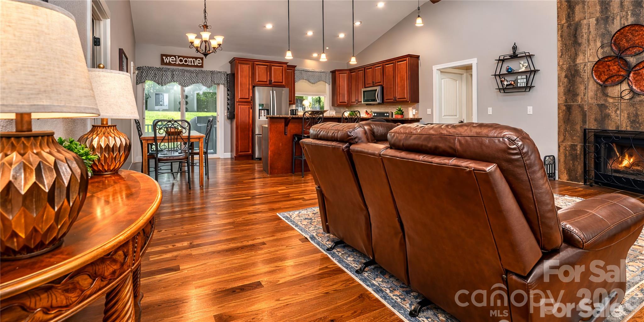 22 Forge Shadow Drive