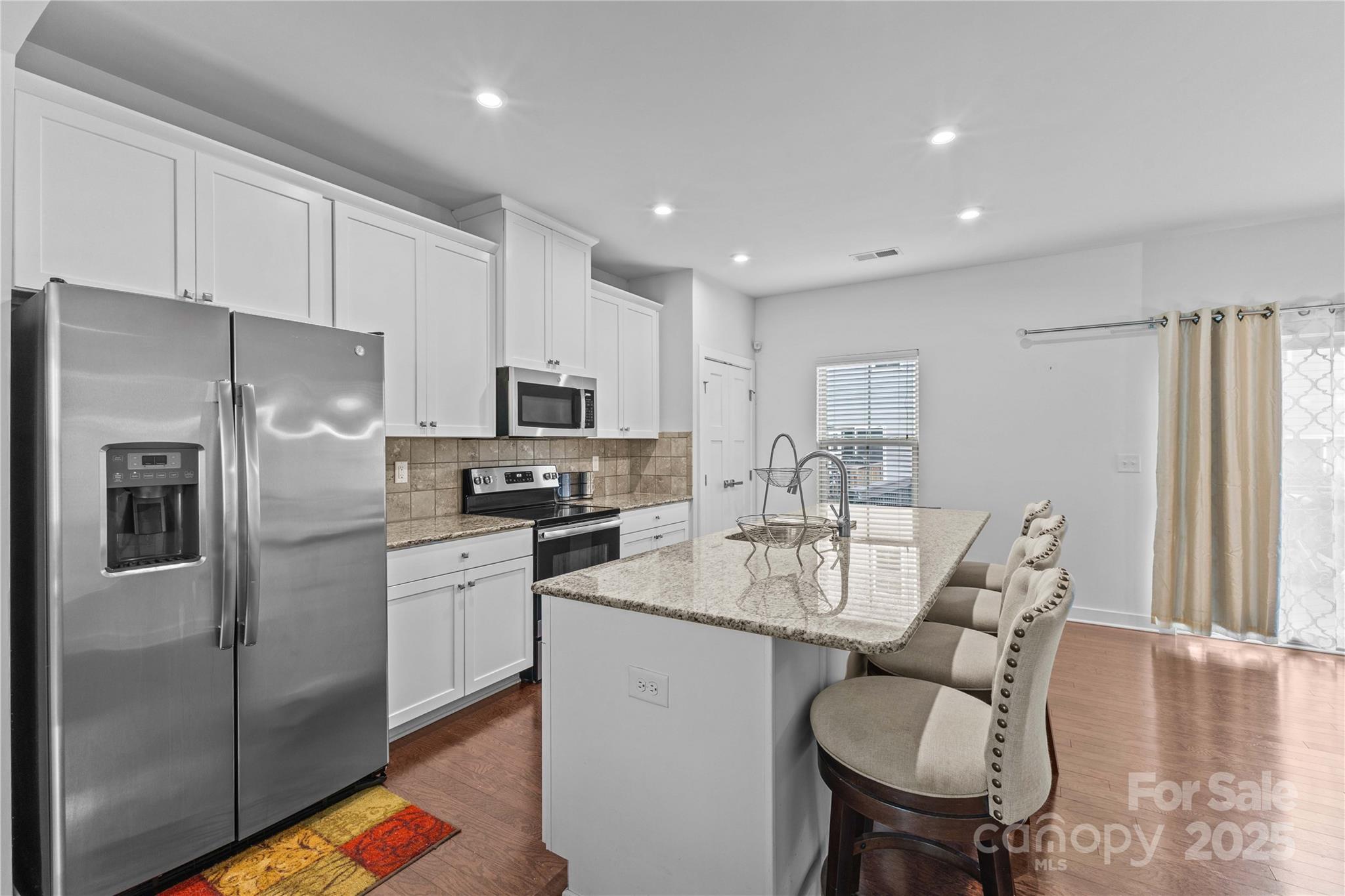 Townes of Oakhurst - Residential