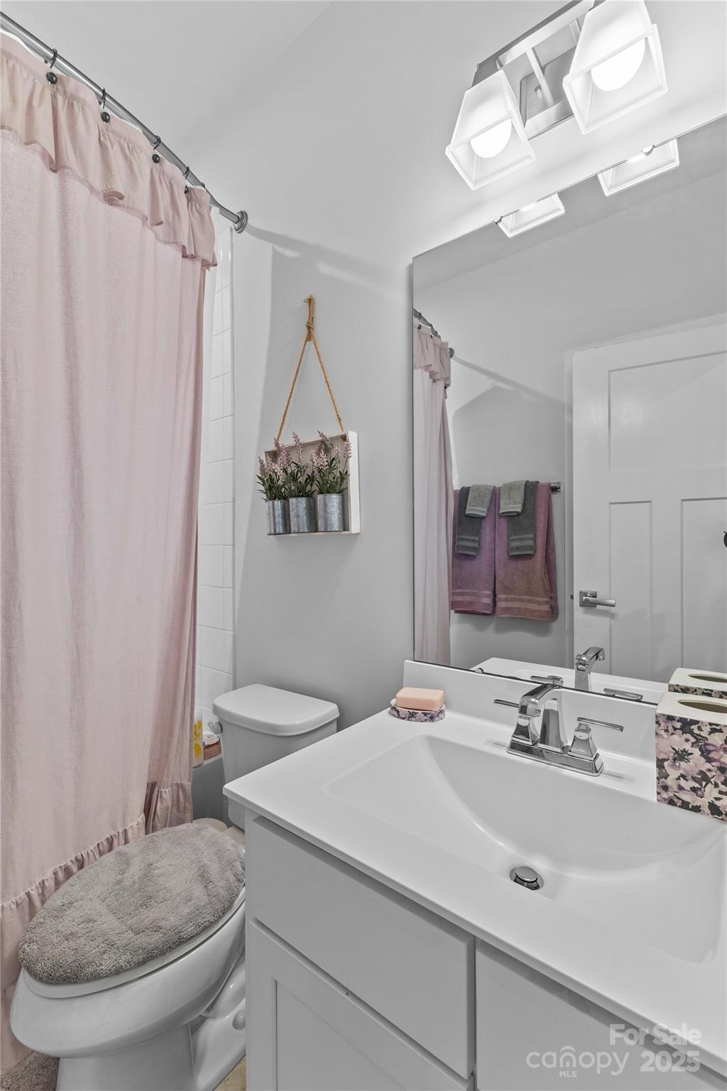 Townes of Oakhurst - Residential