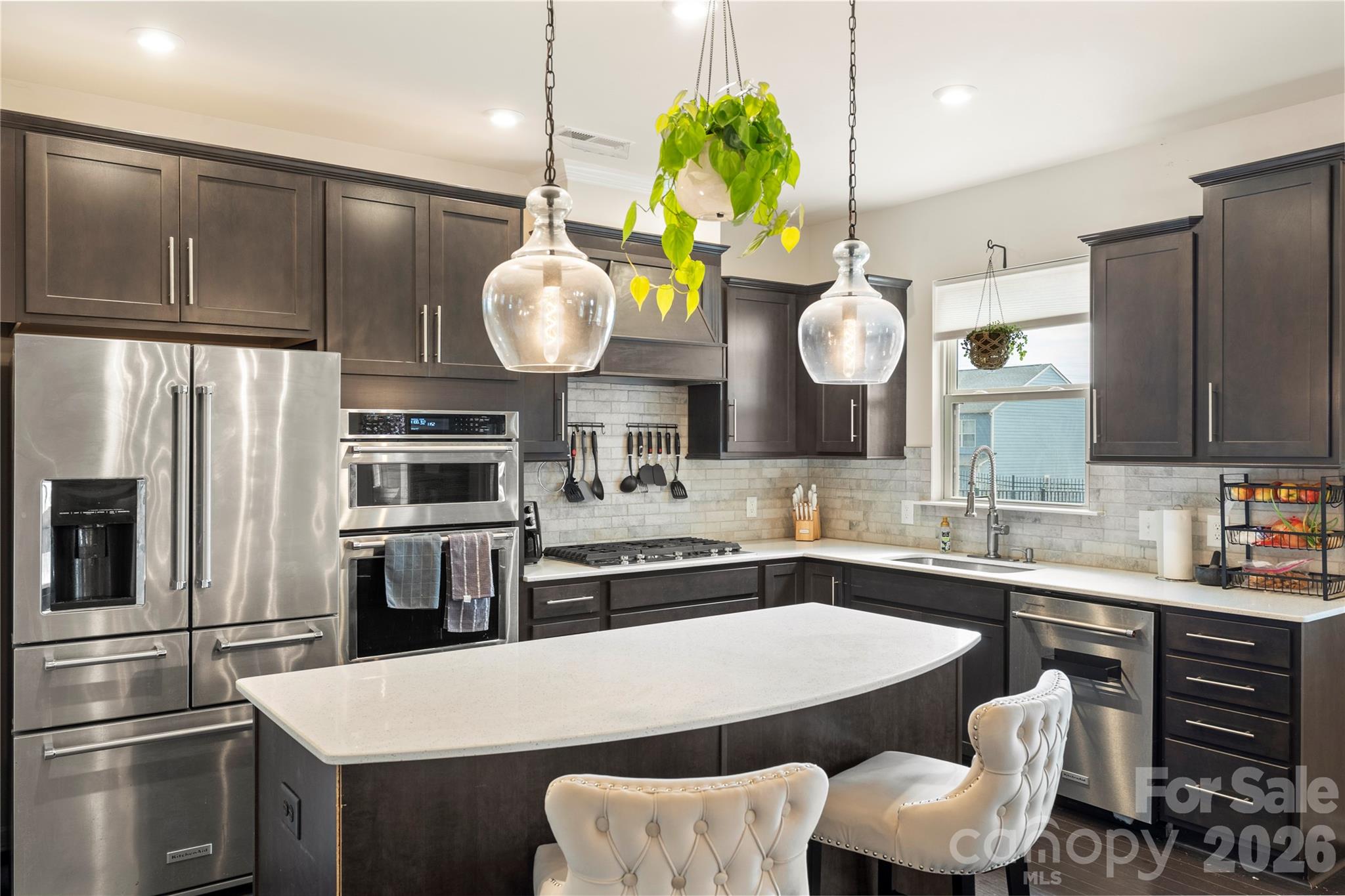 Queensbridge - Residential