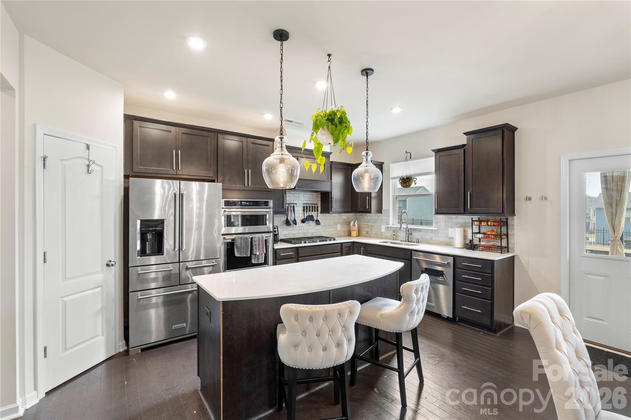 Queensbridge - Residential