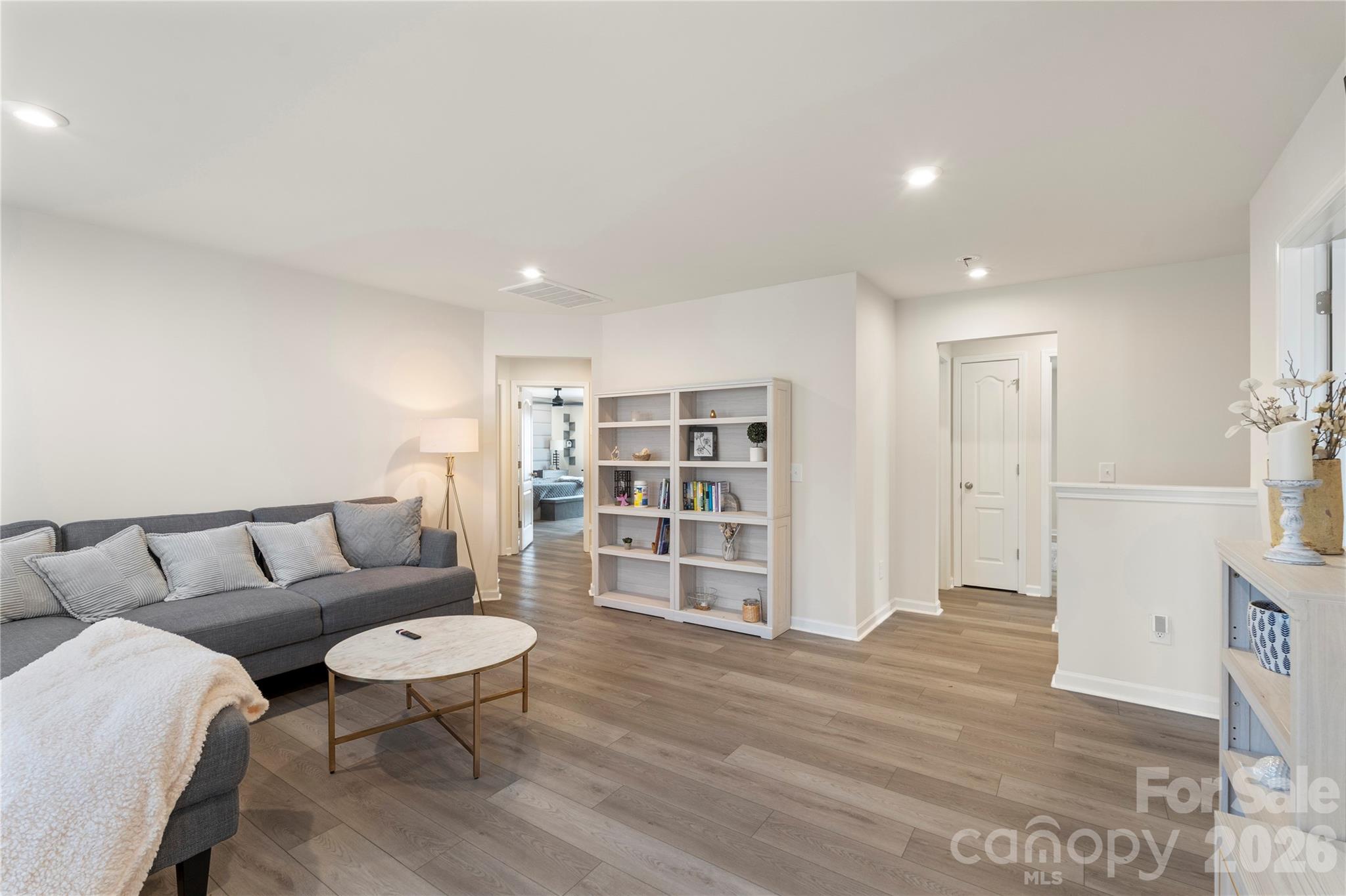 Queensbridge - Residential