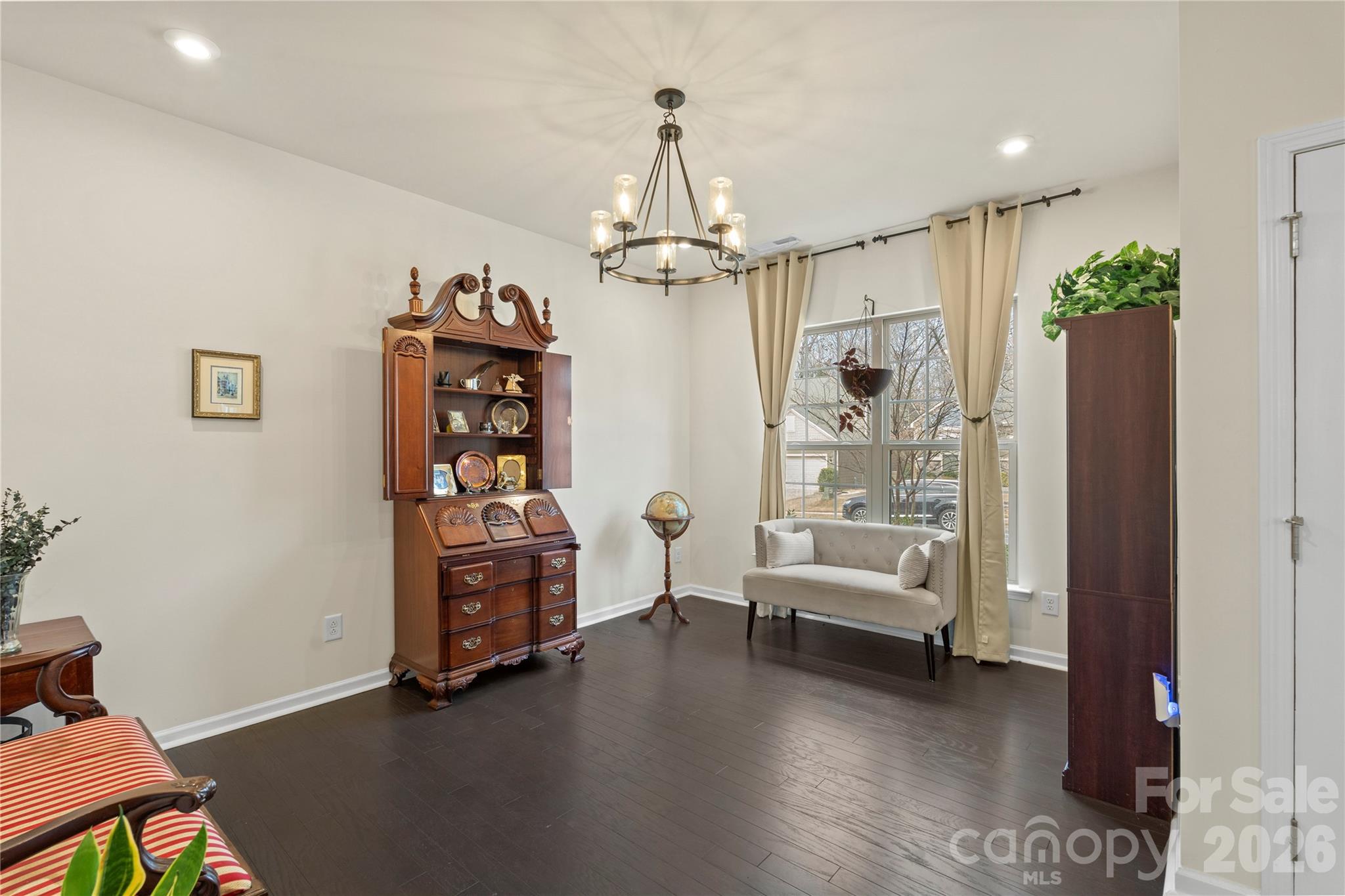 Queensbridge - Residential