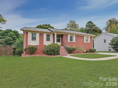 Photo of 3931 Irvington Drive, Charlotte, NC 28205 (MLS # 4433584)