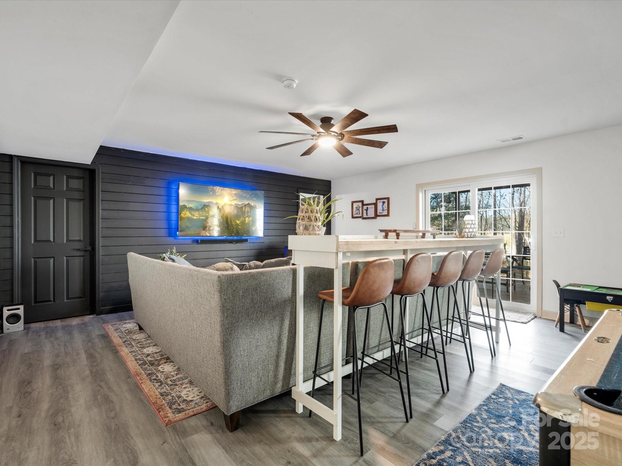 Ridgewood - Residential