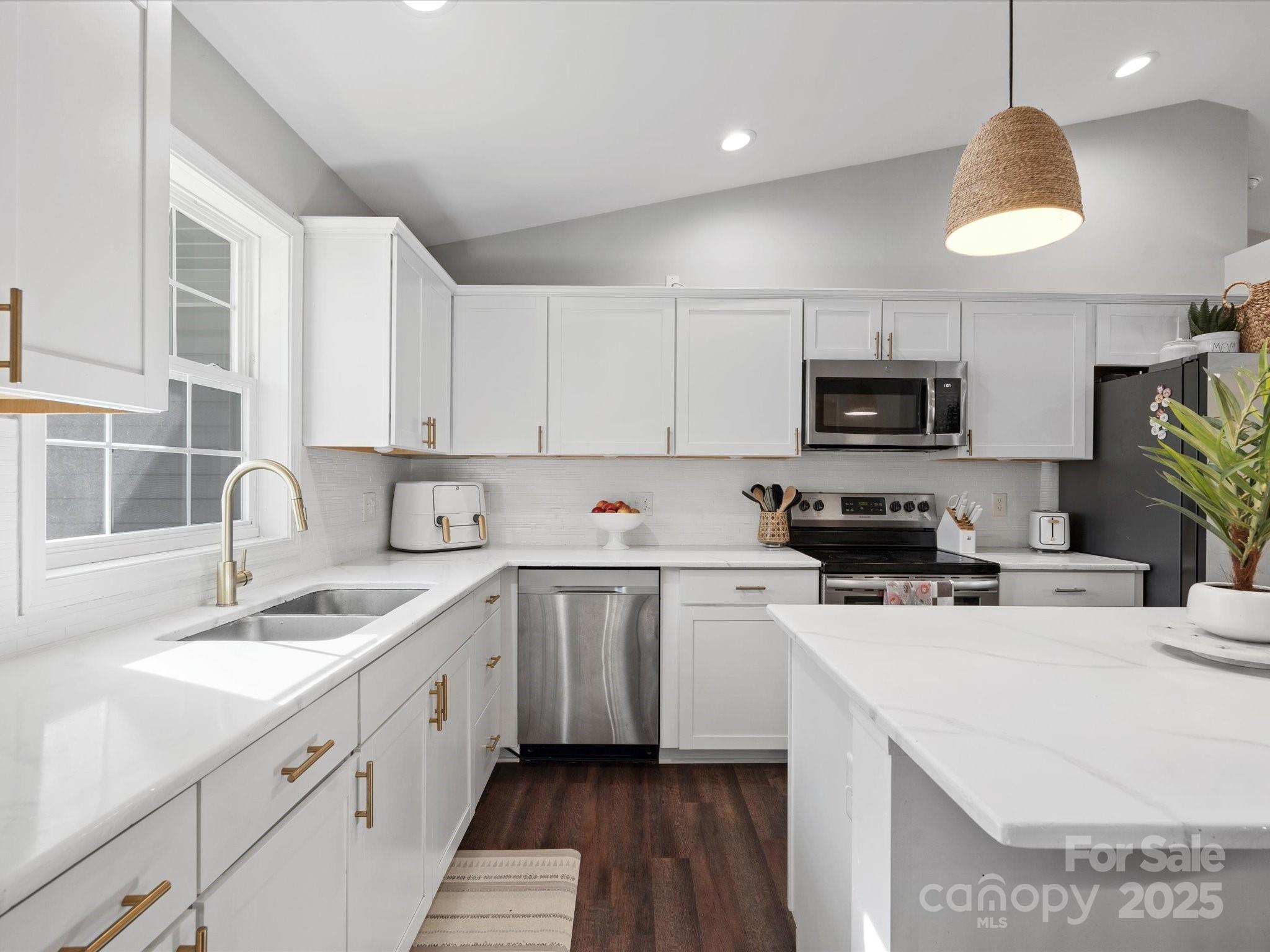 Ridgewood - Residential