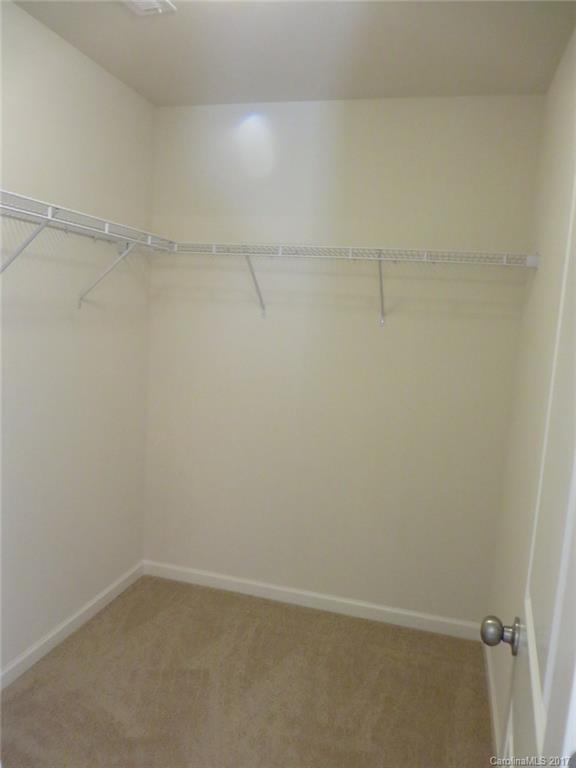 Lincoln Meadows - Residential Lease