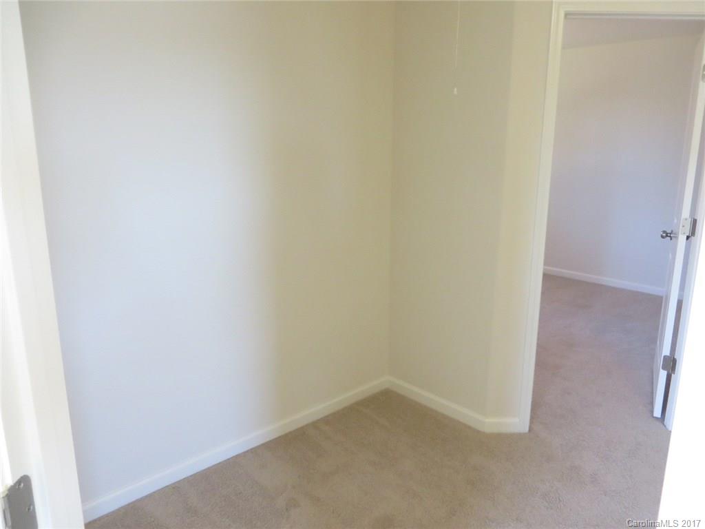 Lincoln Meadows - Residential Lease