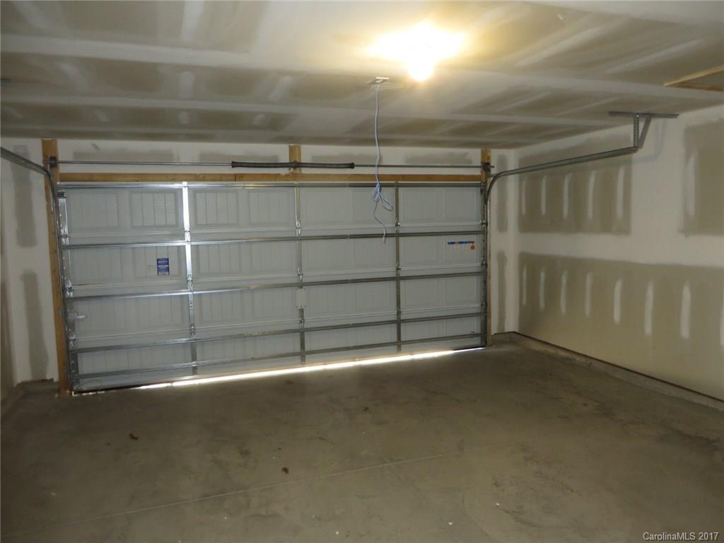 Lincoln Meadows - Residential Lease