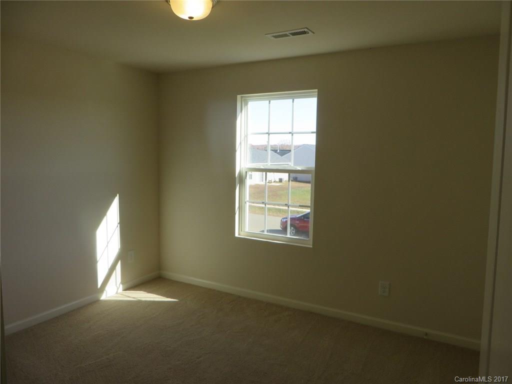 Lincoln Meadows - Residential Lease