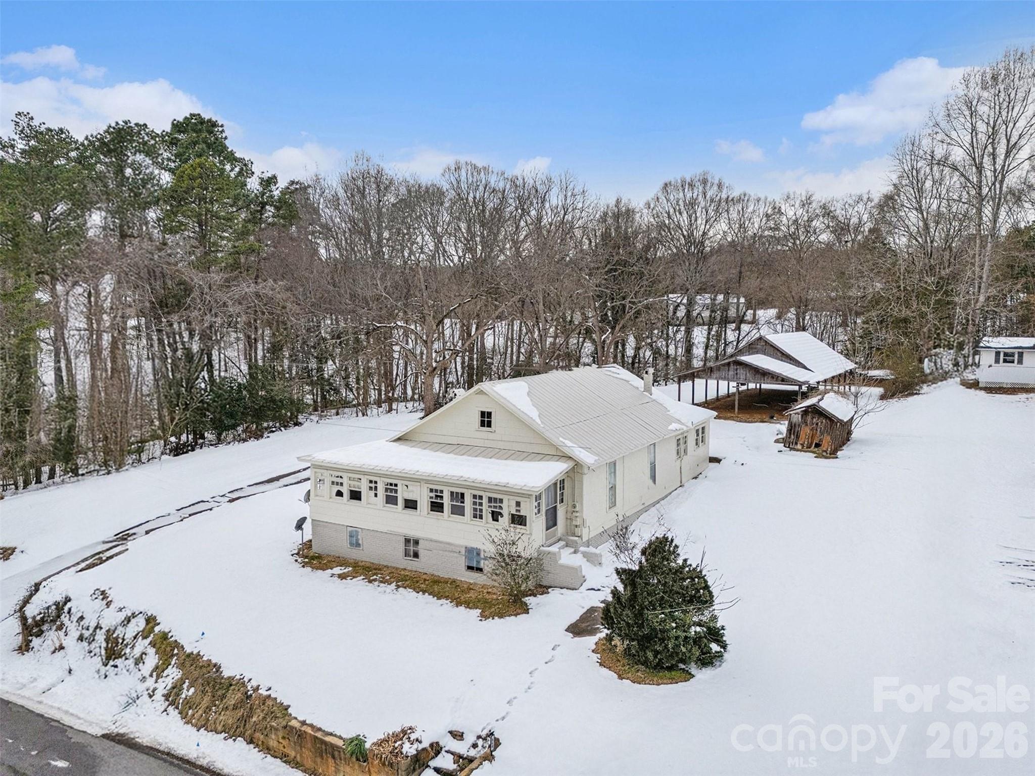 540 S Halifax Street