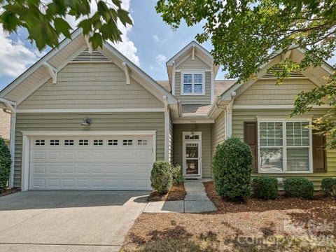 Photo of 1021 Knob Creek Lane, Tega Cay, SC 29708 (MLS # 4420740)