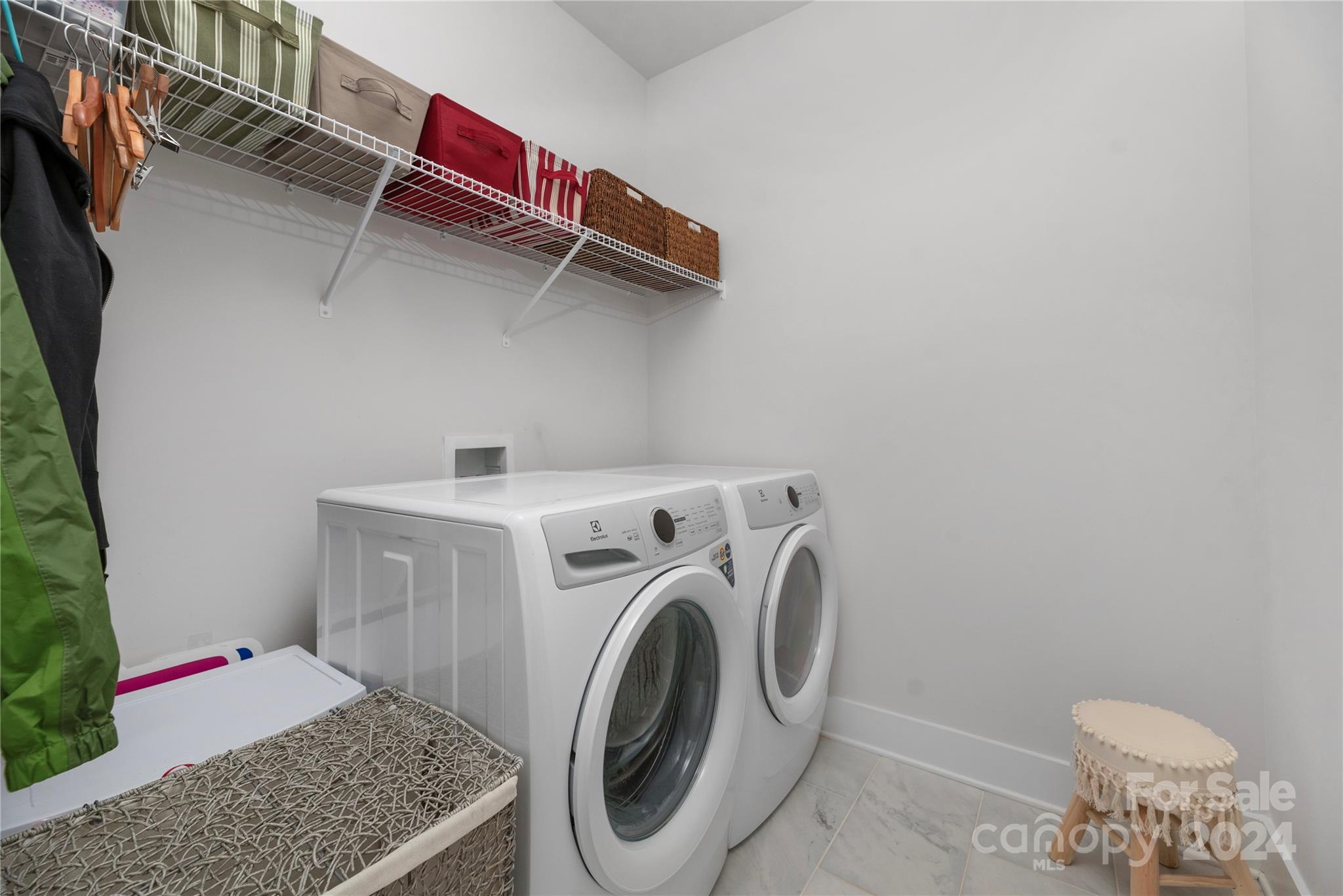 Davidson Walk - Residential