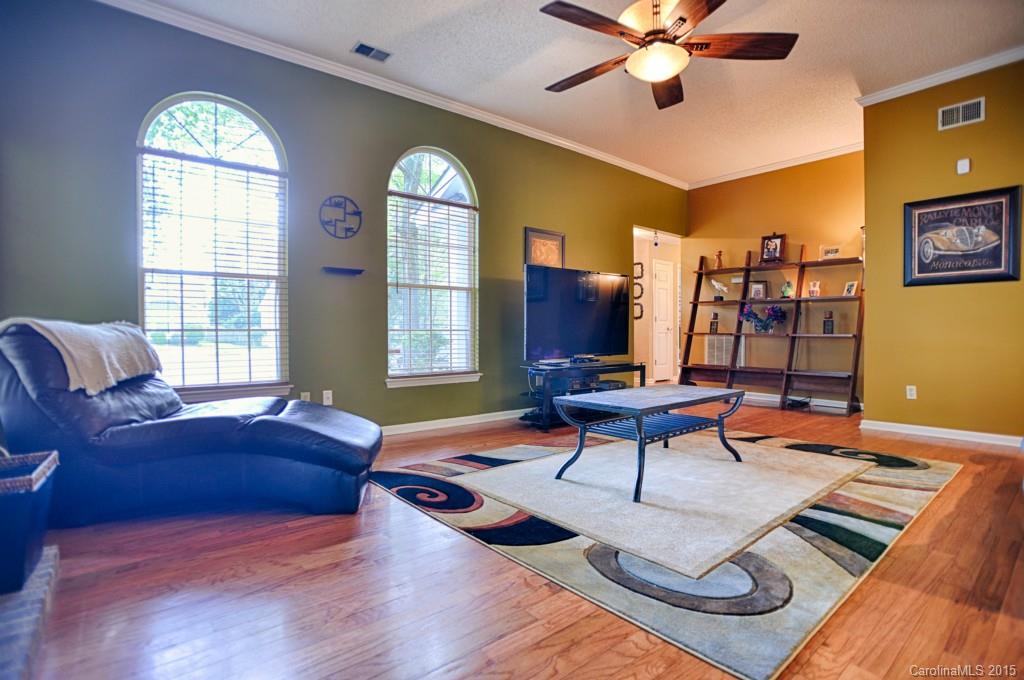 Woodside Village - Residential