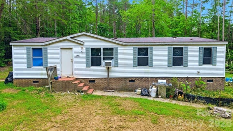 Photo of 1039 Monterey Drive, Iron Station, NC 28080 (MLS # 4410603)
