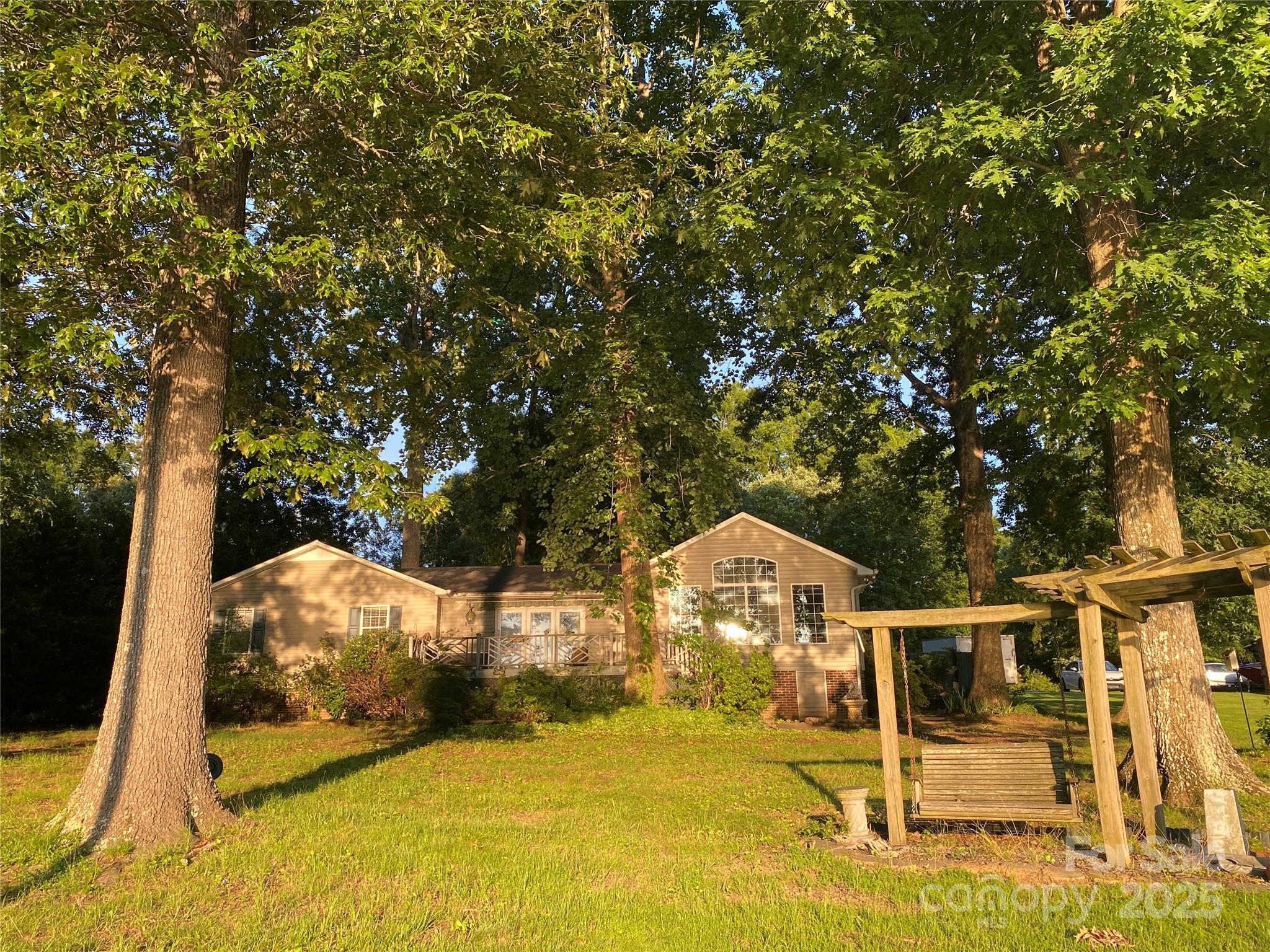 4927 Vagabond Lane