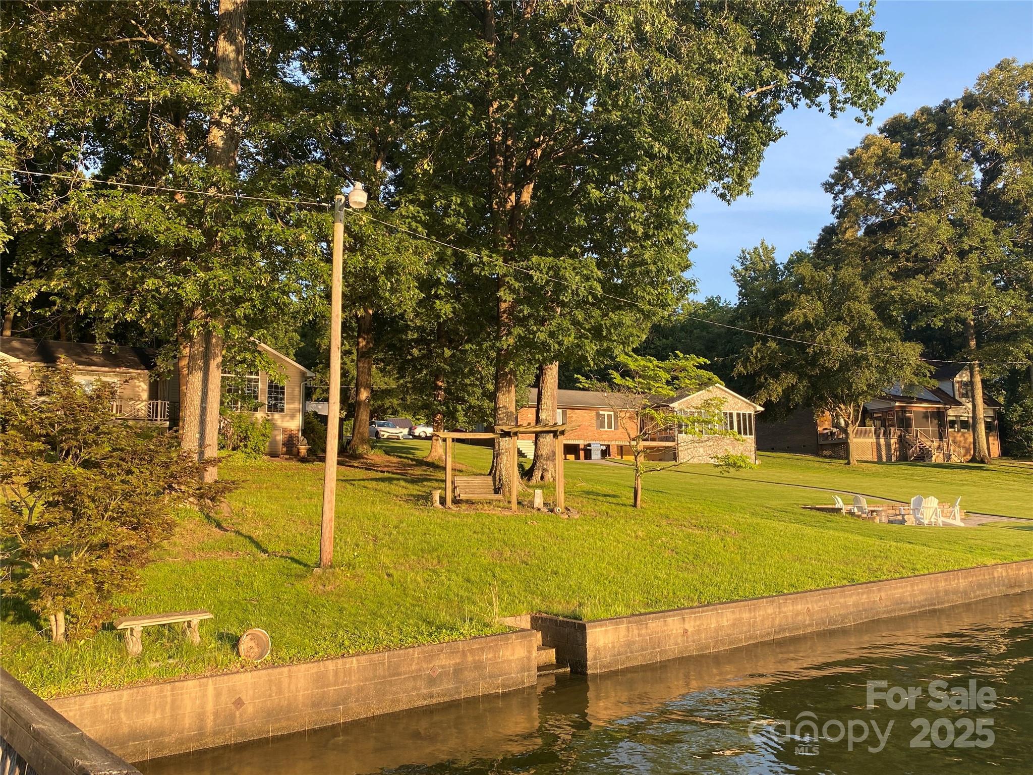 4927 Vagabond Lane