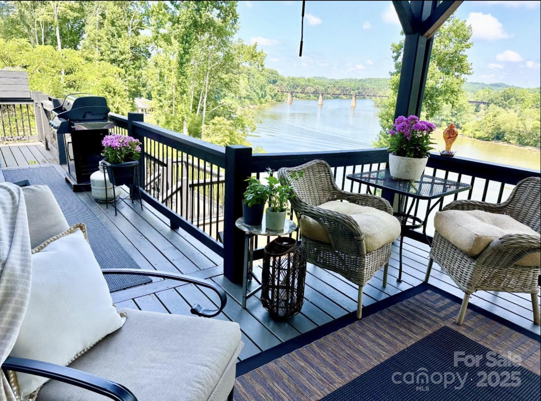 5888 Wood Duck Way