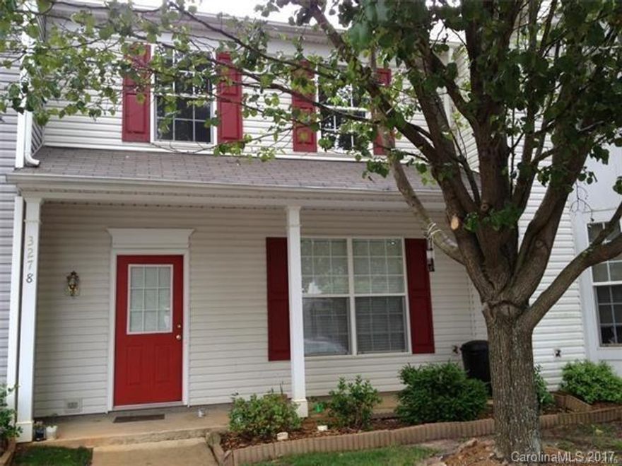 Excellent location near the Siskey YMCA in Willomere. Must see townhome with 3 bedrooms/ 2.5 baths. Recently painted and has a very spacious kitchen and great room. Assigned parking! Must see!