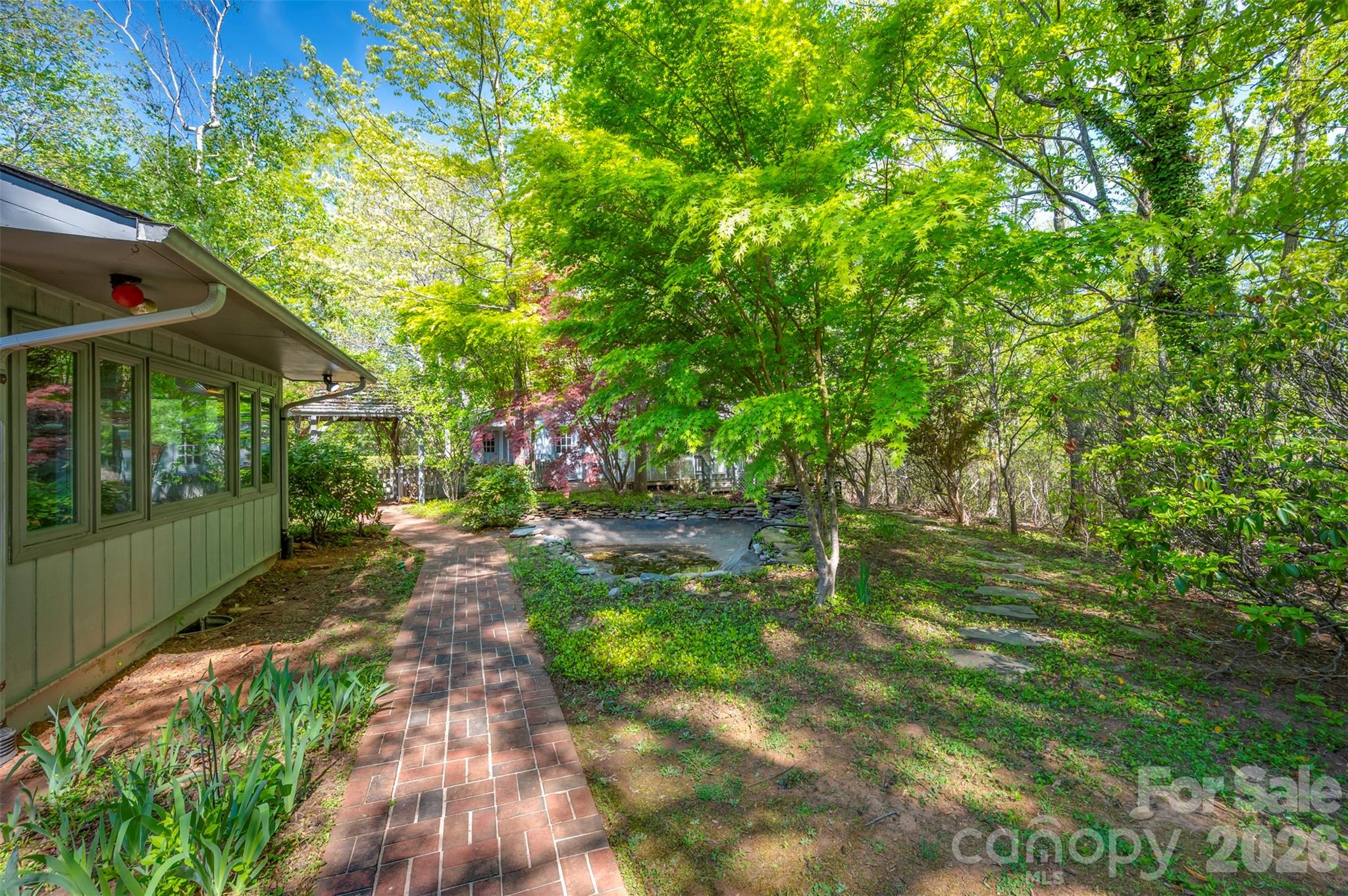 Hunting Wood - Residential