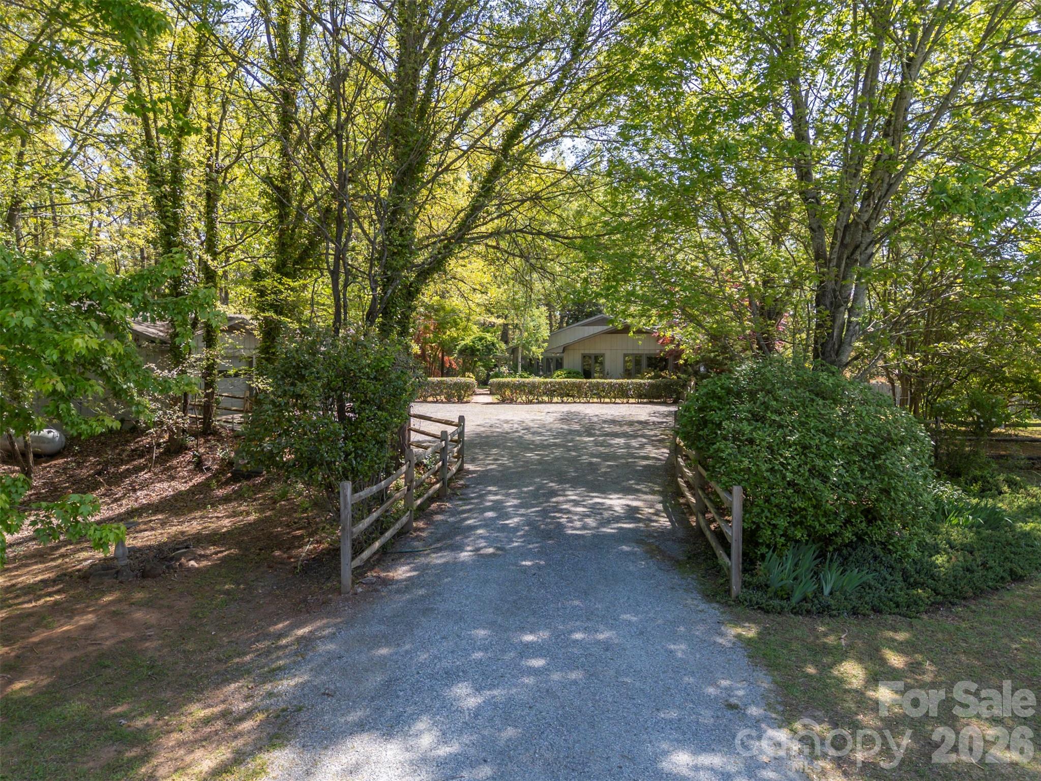 Hunting Wood - Residential