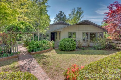 Photo of 176 Fox Run Lane, Tryon, NC 28782 (MLS # 4359459)