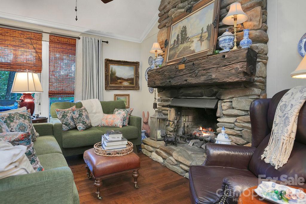 2377 Connestee Trail 429/02
