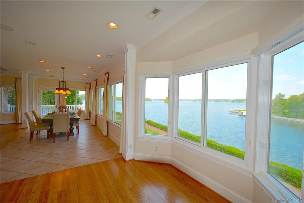 Lake Club - Residential