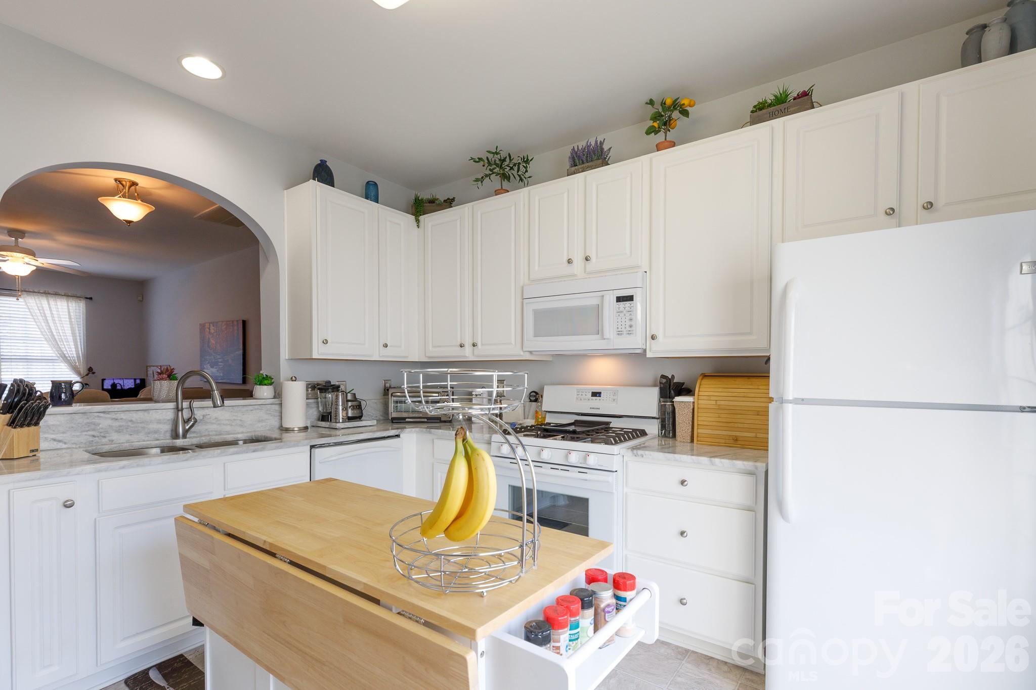 Ridge Pointe - Residential