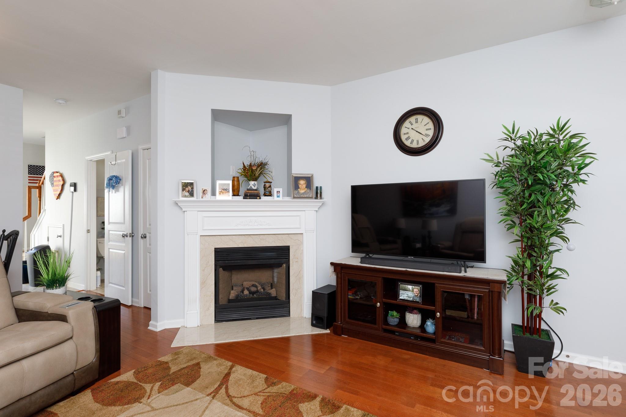 Ridge Pointe - Residential