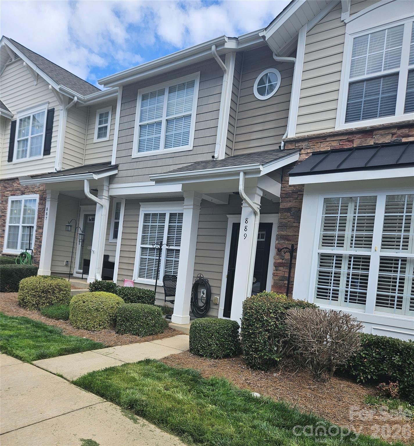 Ridge Pointe - Residential