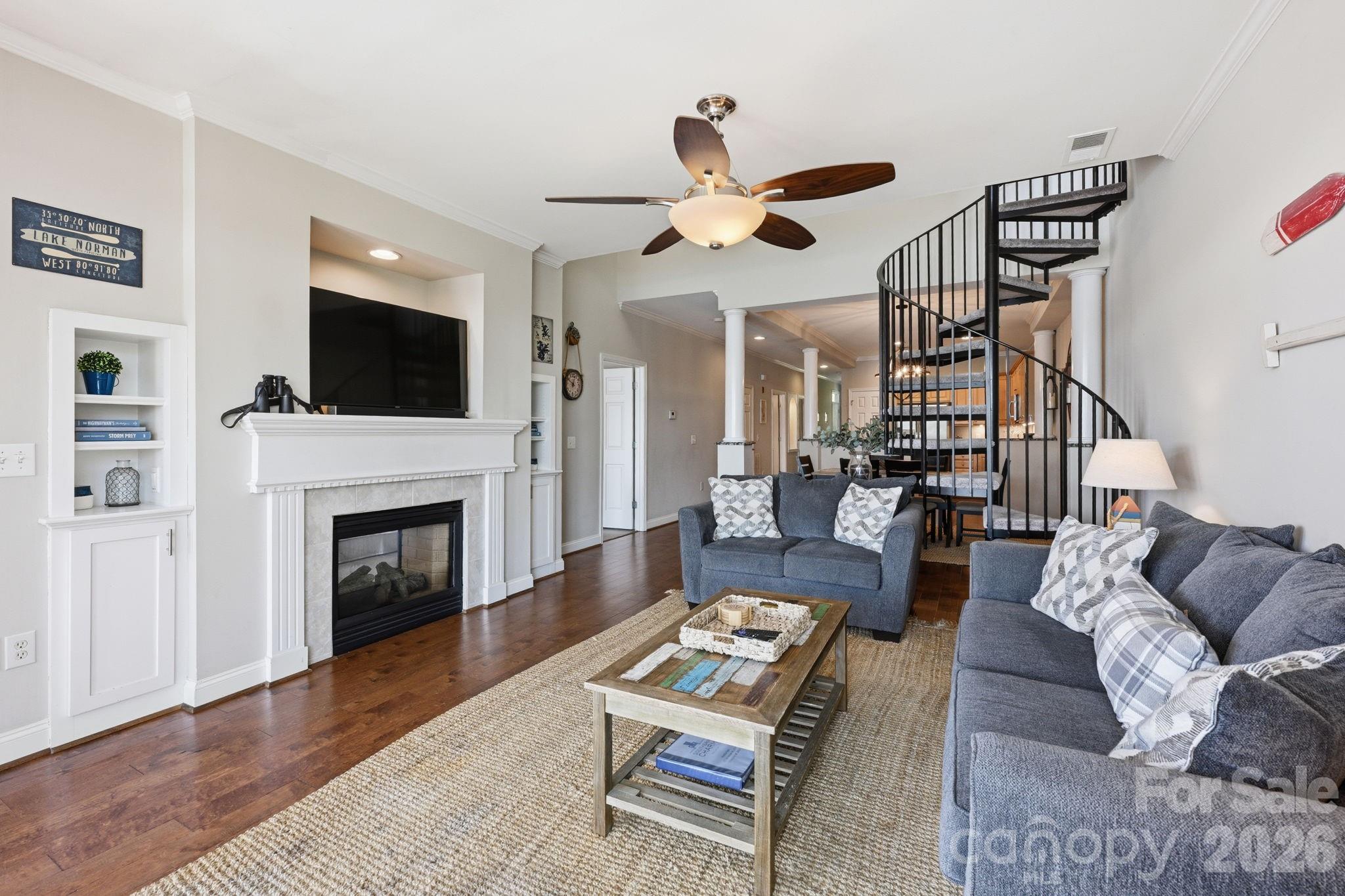 Harbor Point Village - Residential