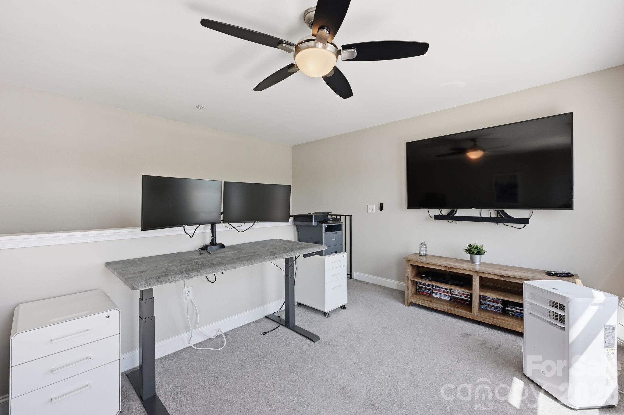 Harbor Point Village - Residential