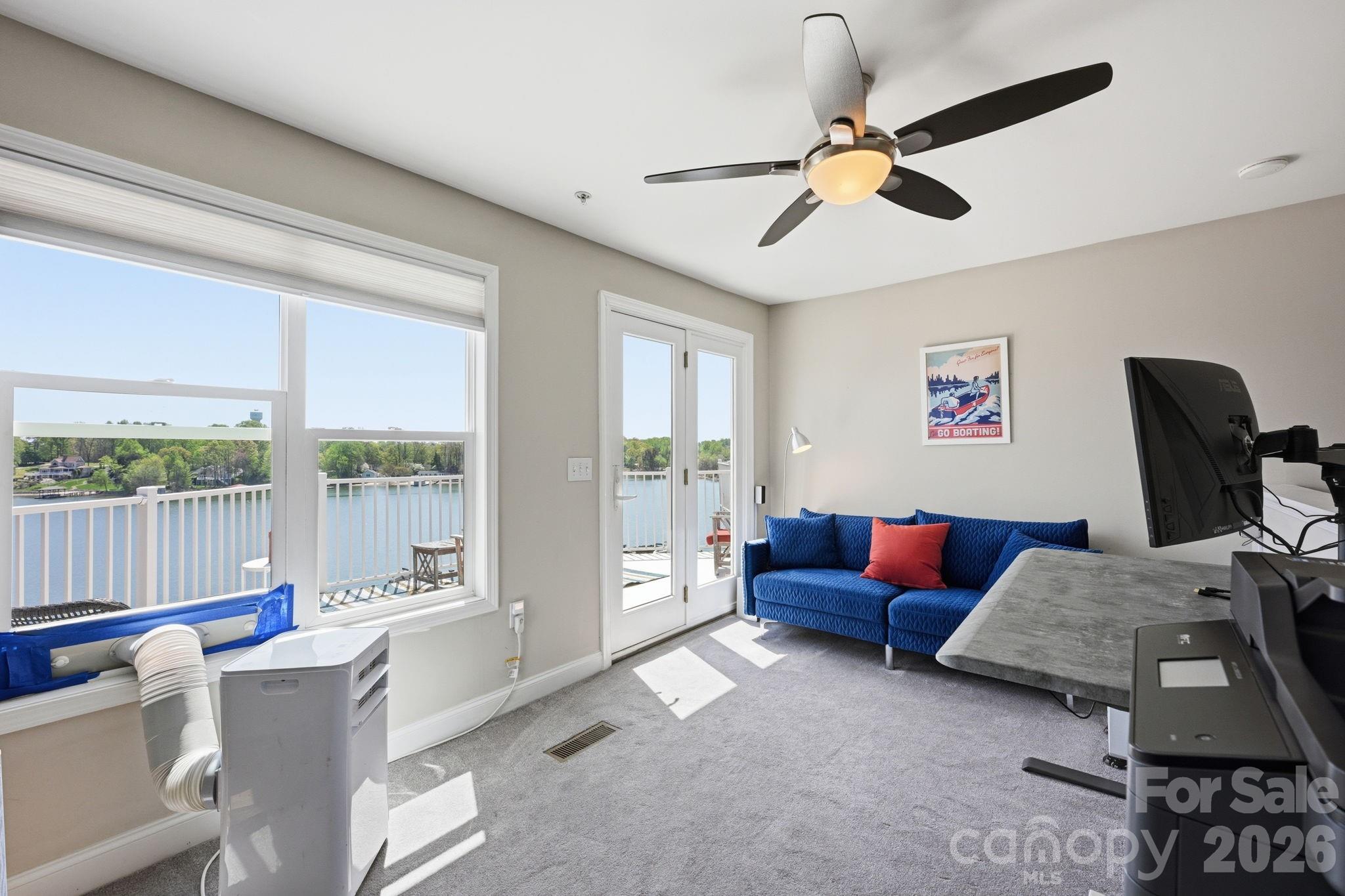 Harbor Point Village - Residential