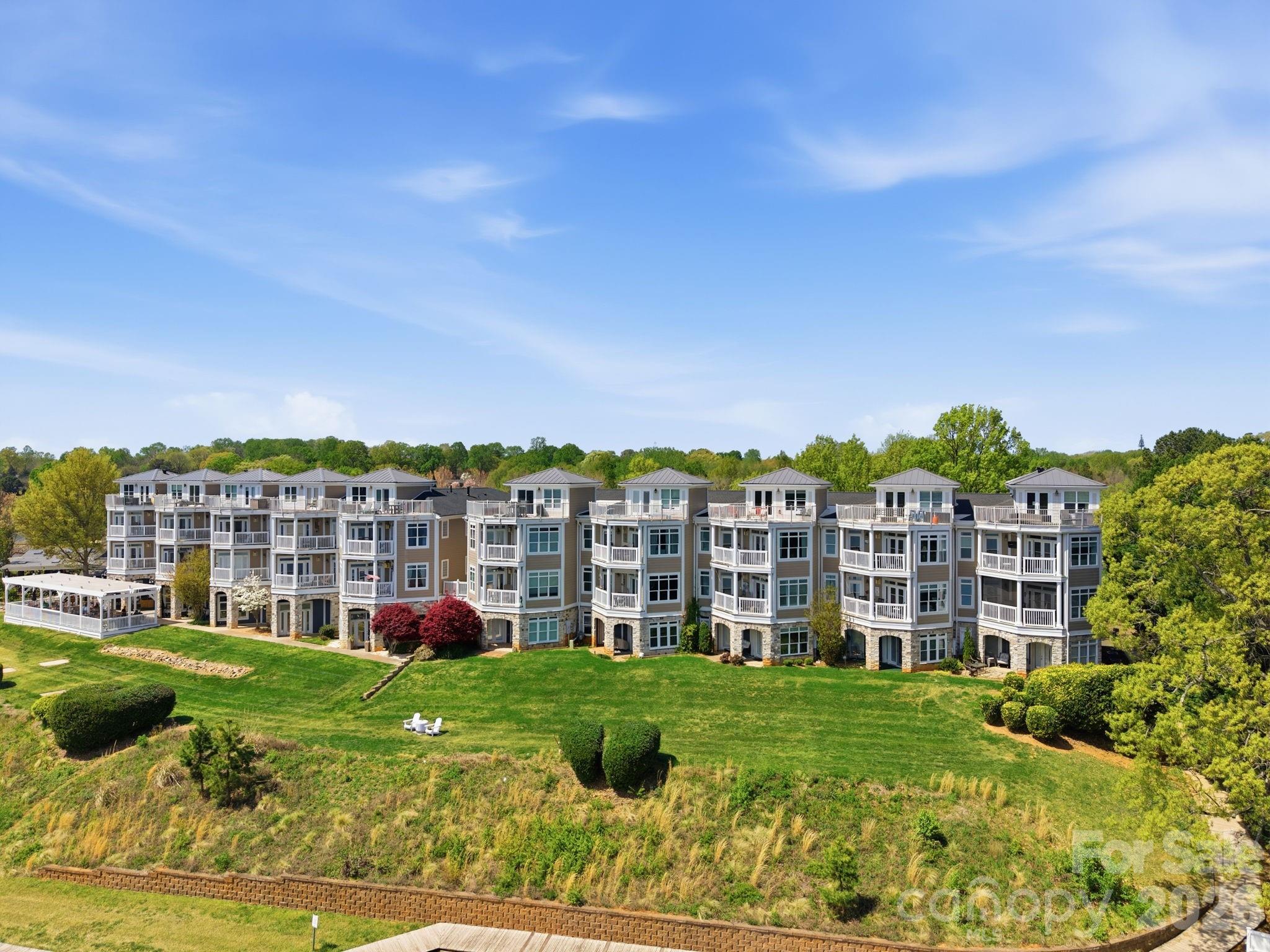 Harbor Point Village - Residential