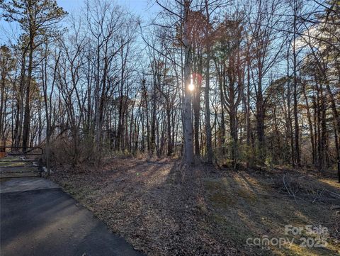 58 Taft Street Black Mountain NC 28711