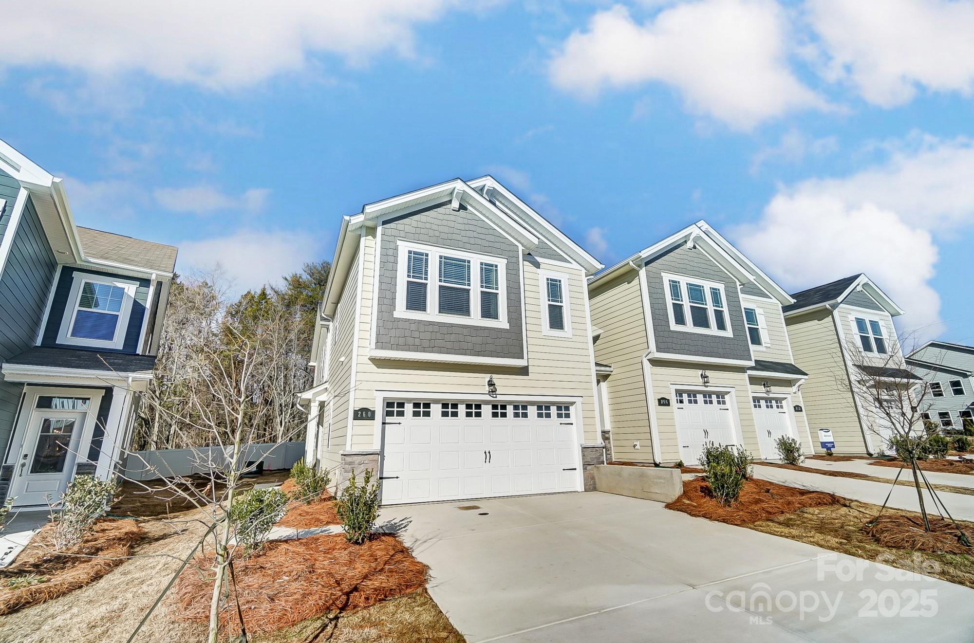 Arbor Chase - Residential