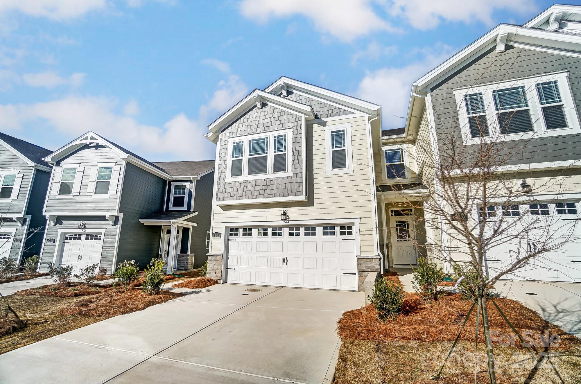 Arbor Chase - Residential