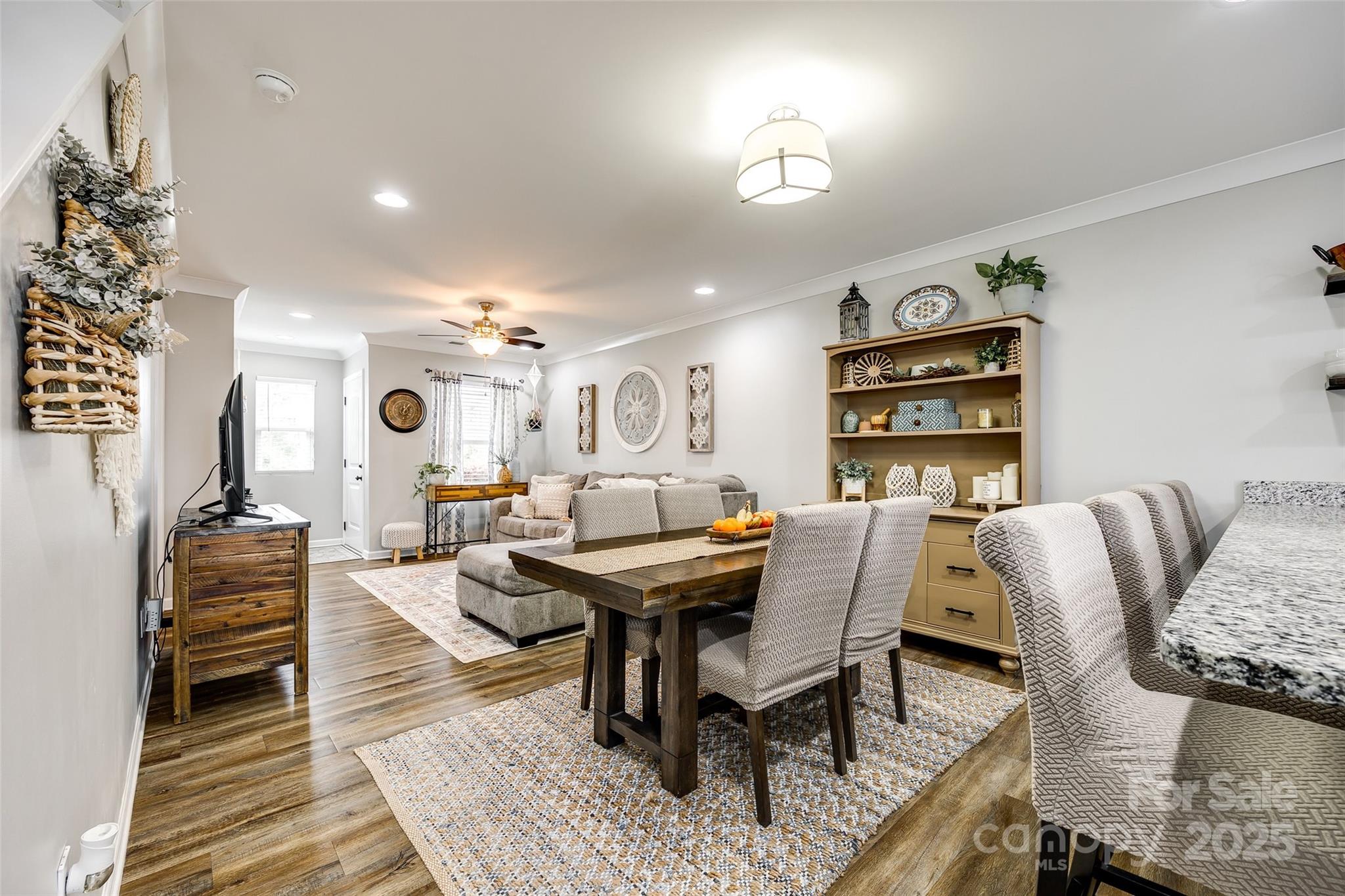 Avery Lake - Residential