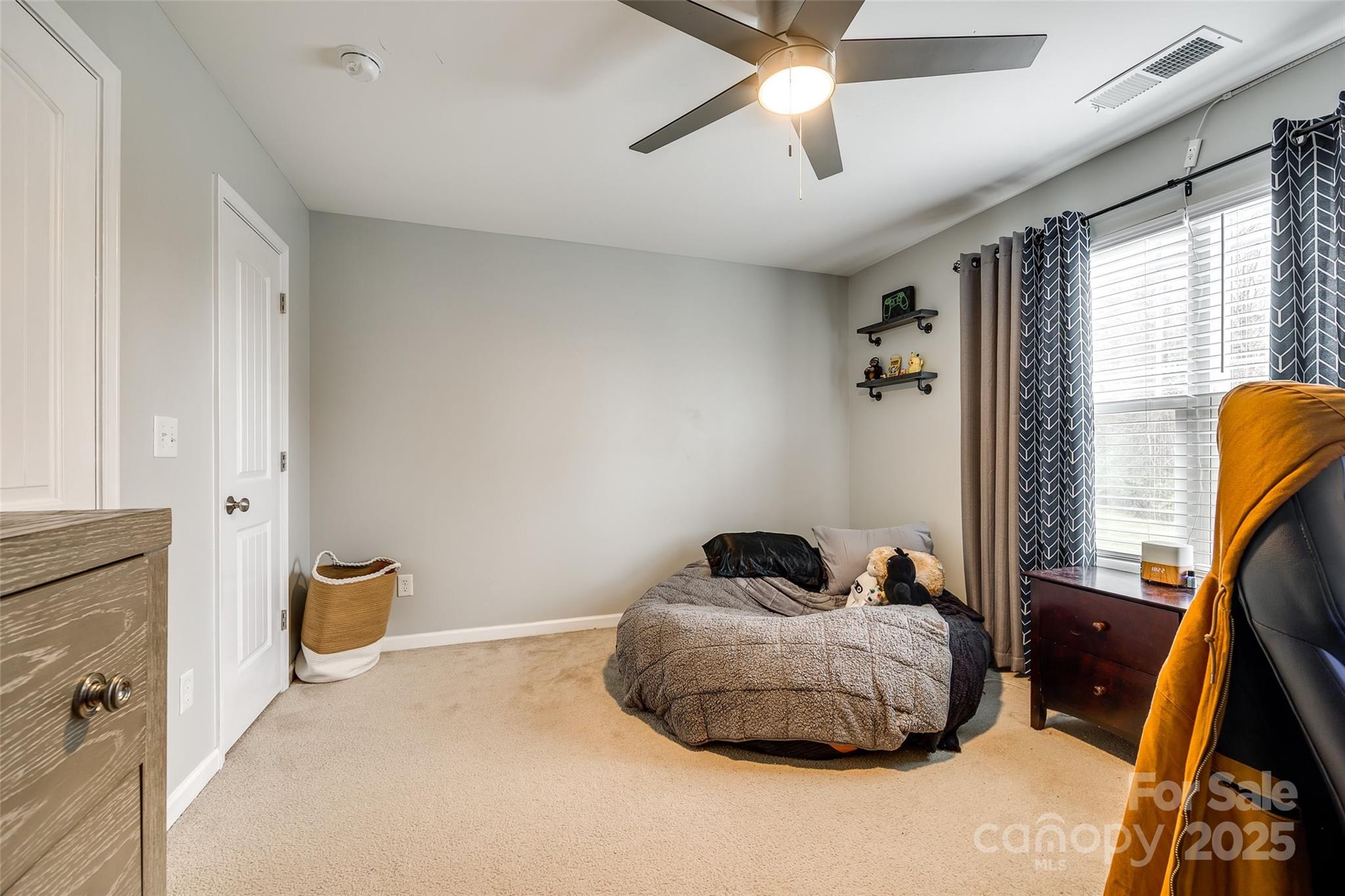 Avery Lake - Residential